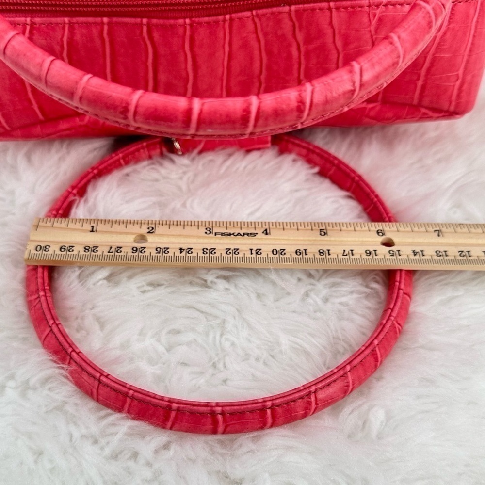 Susan Nichole Pink Crocodile Vegan Leather Oneness with Earth Hand/Cosmetic Bag - Picture 15 of 15
